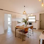 Casa Luce דירה *
